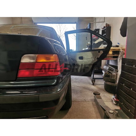 Pannelli porta da competizione in alluminio BMW E36 Berlina - anteriori + posteriori