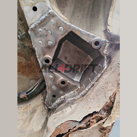 Rinforzo e Supporto Braccio Longitudinale Posteriore BMW E46