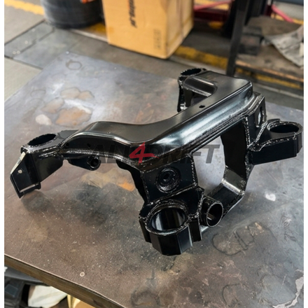 Supporto dell'asse rinforzato e bracci longitudinali BMW E36 + boccole