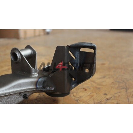 Rinforzo supporti barra stabilizzatrice assale posteriore BMW E36