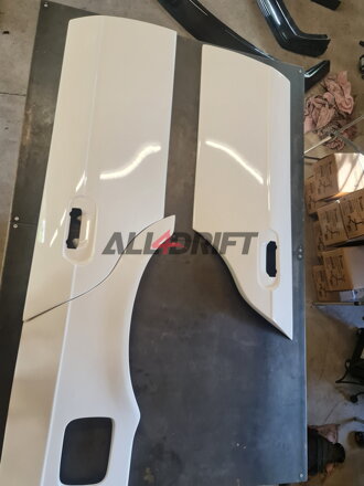 Felony Form Estensione Carrozzeria BMW E36 - Sedan Completo con Maniglia