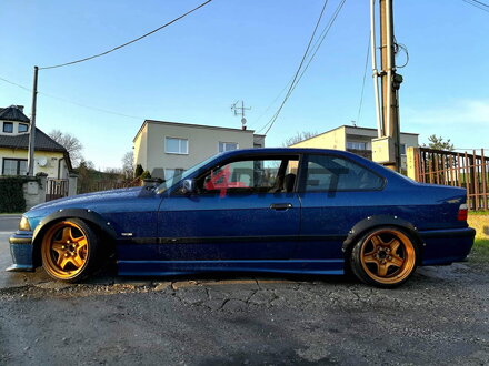 Parafanghi allargati Fender Flares, Estensione Carrozzeria 5 cm