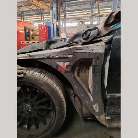 Vyztužení podbehú blatníků BMW E36 Coupe