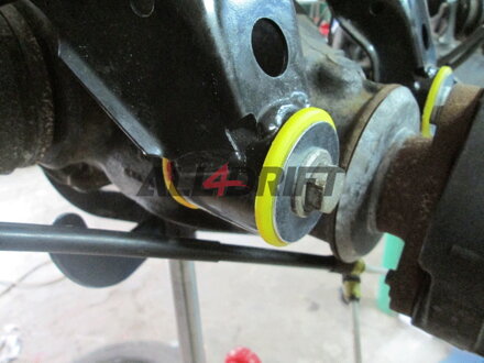 031598B Boccola anteriore supporto differenziale posteriore BMW